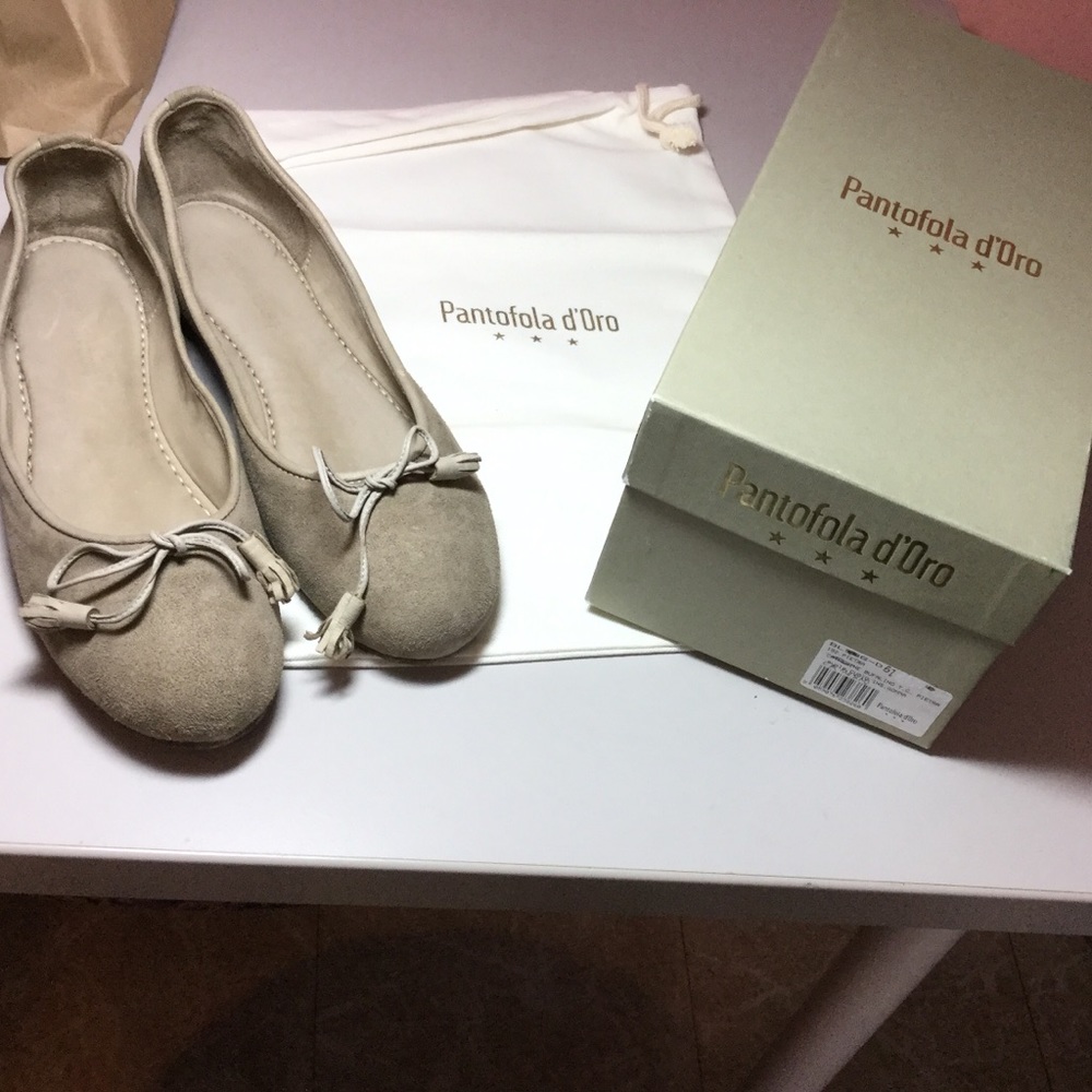 Italian Ballet Flats